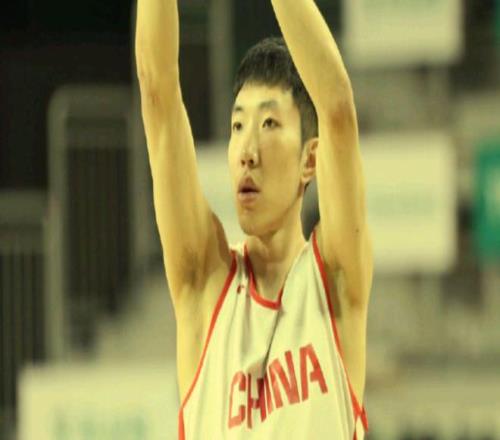 阿德巴约,三球威胁全,面存在,九游会,j9,九游会官方网站,j9官网,九游会游戏,j9真人游戏,九游会平台